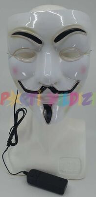 Halloween Aksesuar Maske Vendetta Beyaz Işıklı 